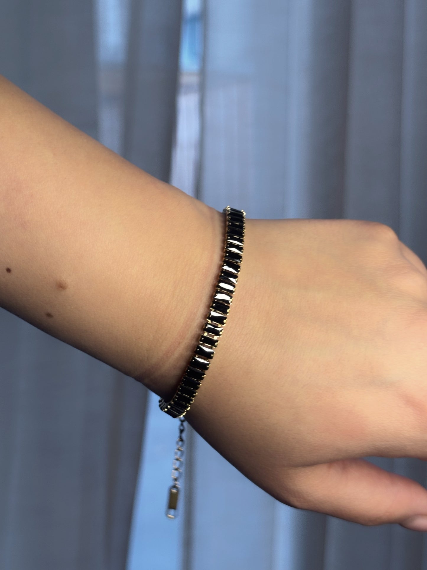 Noir Stone Bracelet | Zwarte Steentjes Armband