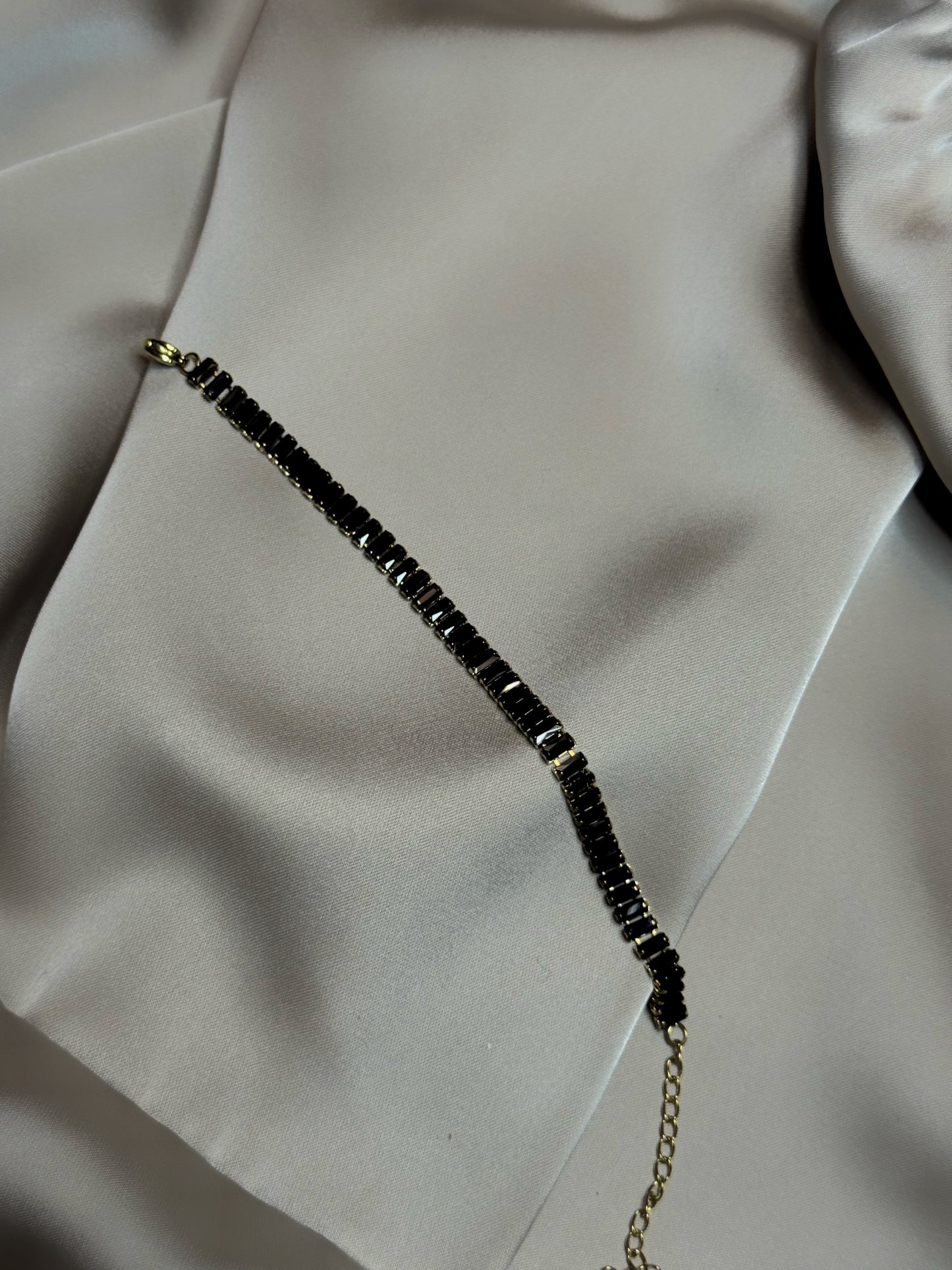 Noir Stone Bracelet | Zwarte Steentjes Armband